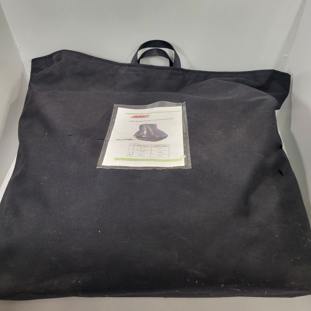 New Genuine OEM 700 series Whole machine Avant cover w/small cut. 65479