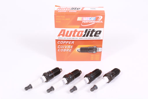 Box of 4 Genuine Autolite 106 Copper Resistor Spark Plugs