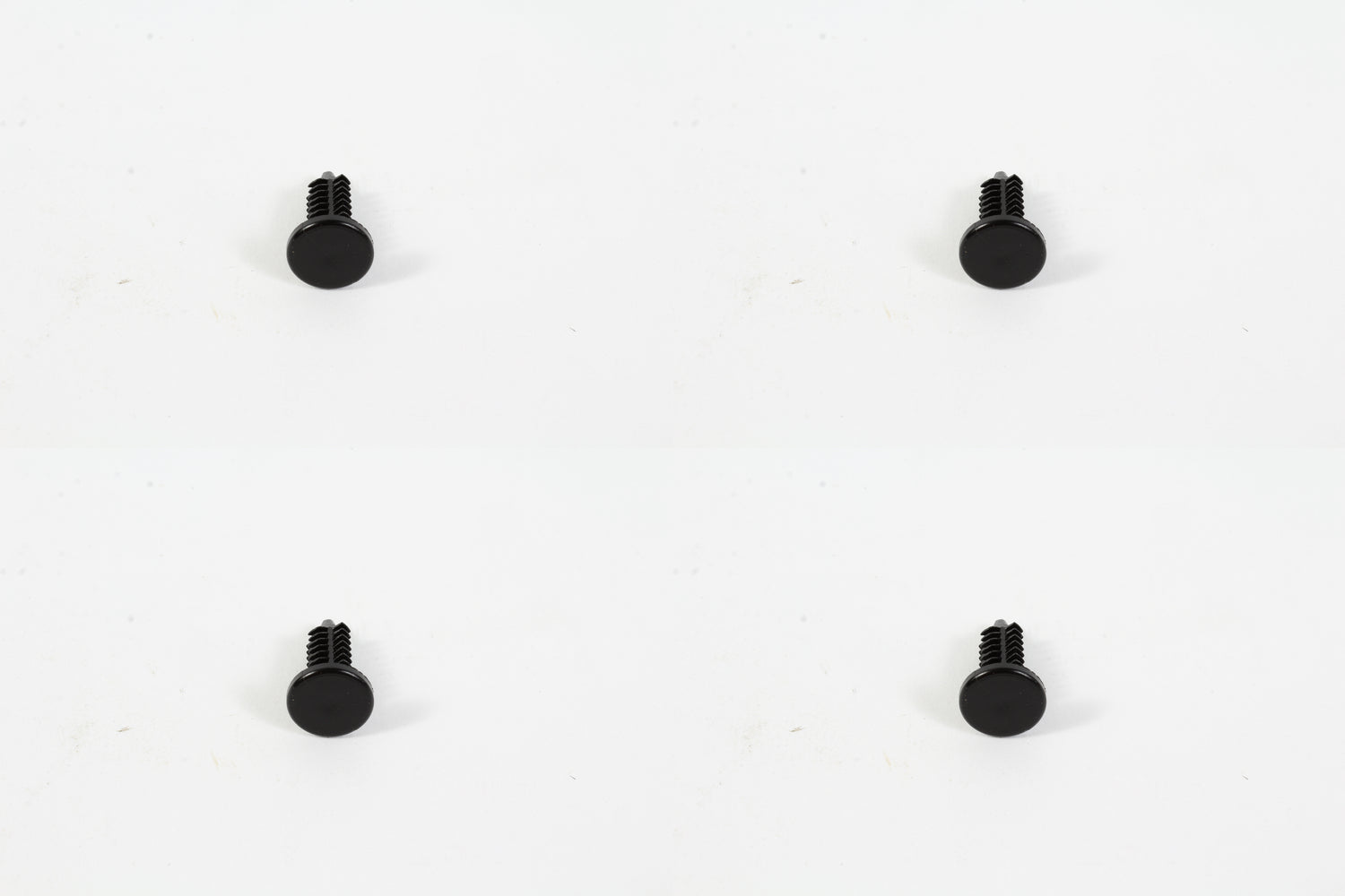 4 Pack Genuine Agri-Fab 48402 Plastic Christmas Tree Plug