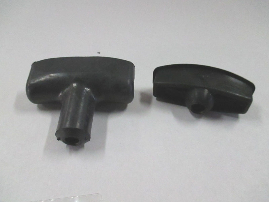 Genuine Briggs & Stratton 490652 Recoil Starter Grip Handle OEM