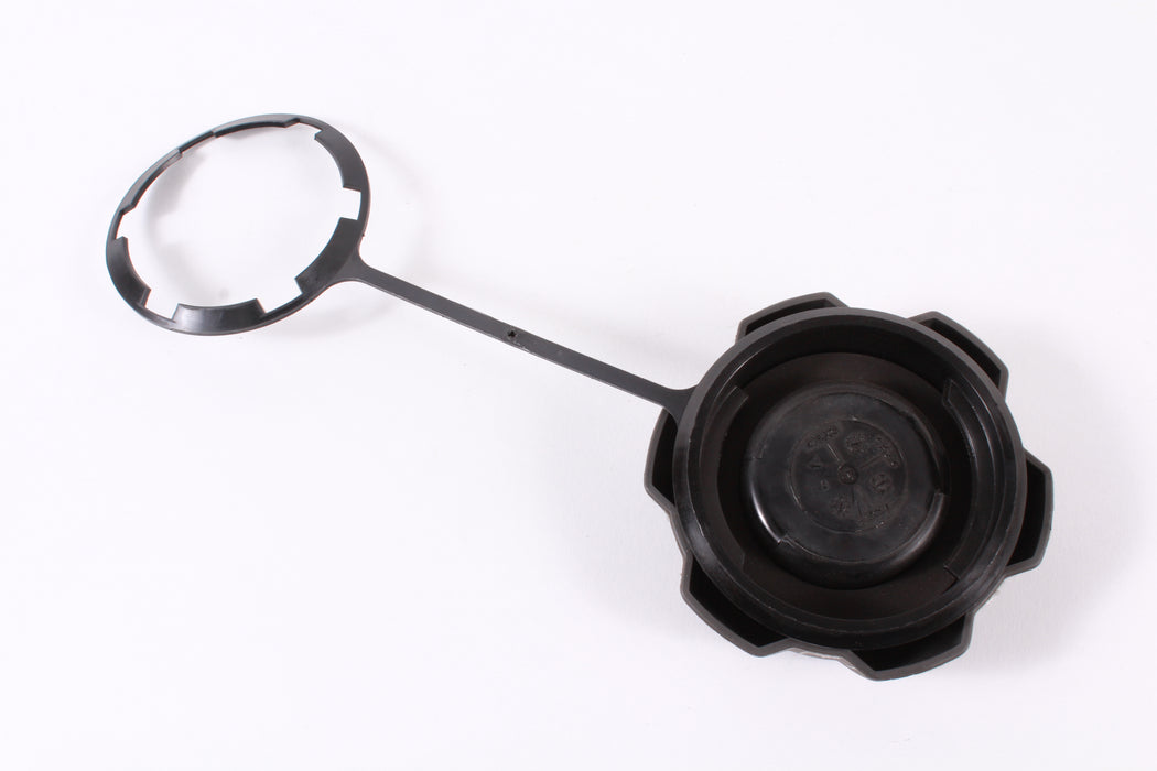Husqvarna 532439208 Fuel Cap For GT48XLS LGT2654 YTH22V42LS YTH22V46 YTH26V54 ++