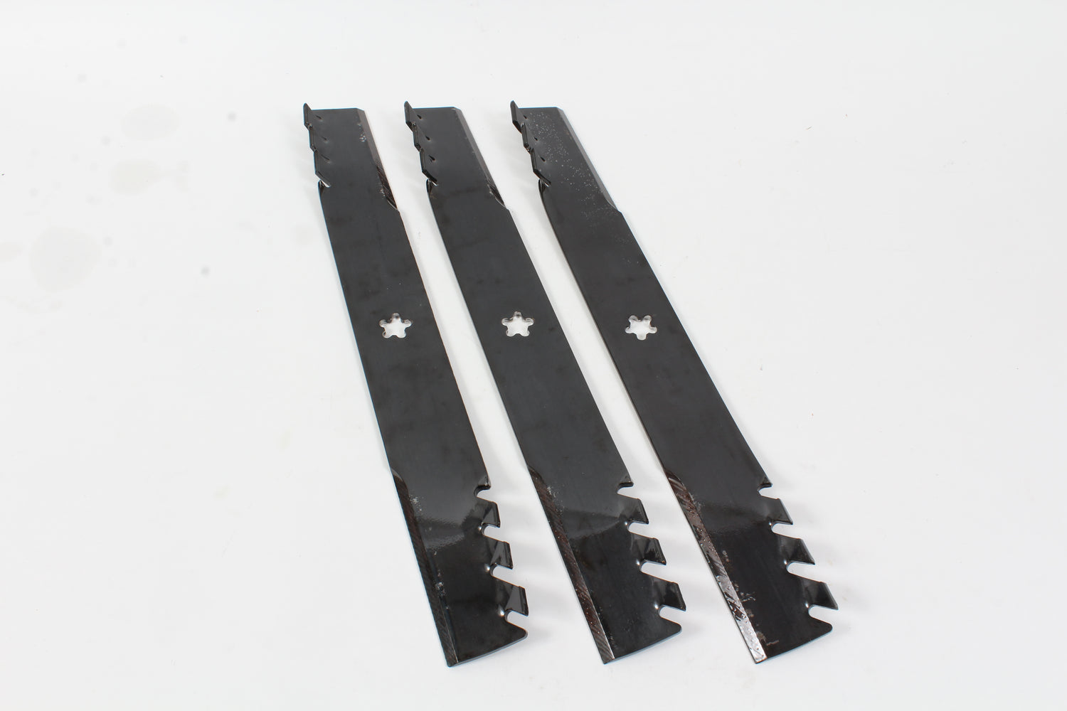 Husqvarna 594903004 Pack of 3 Stay Sharp Eliminator Mulch Blade For M-ZT61 61"