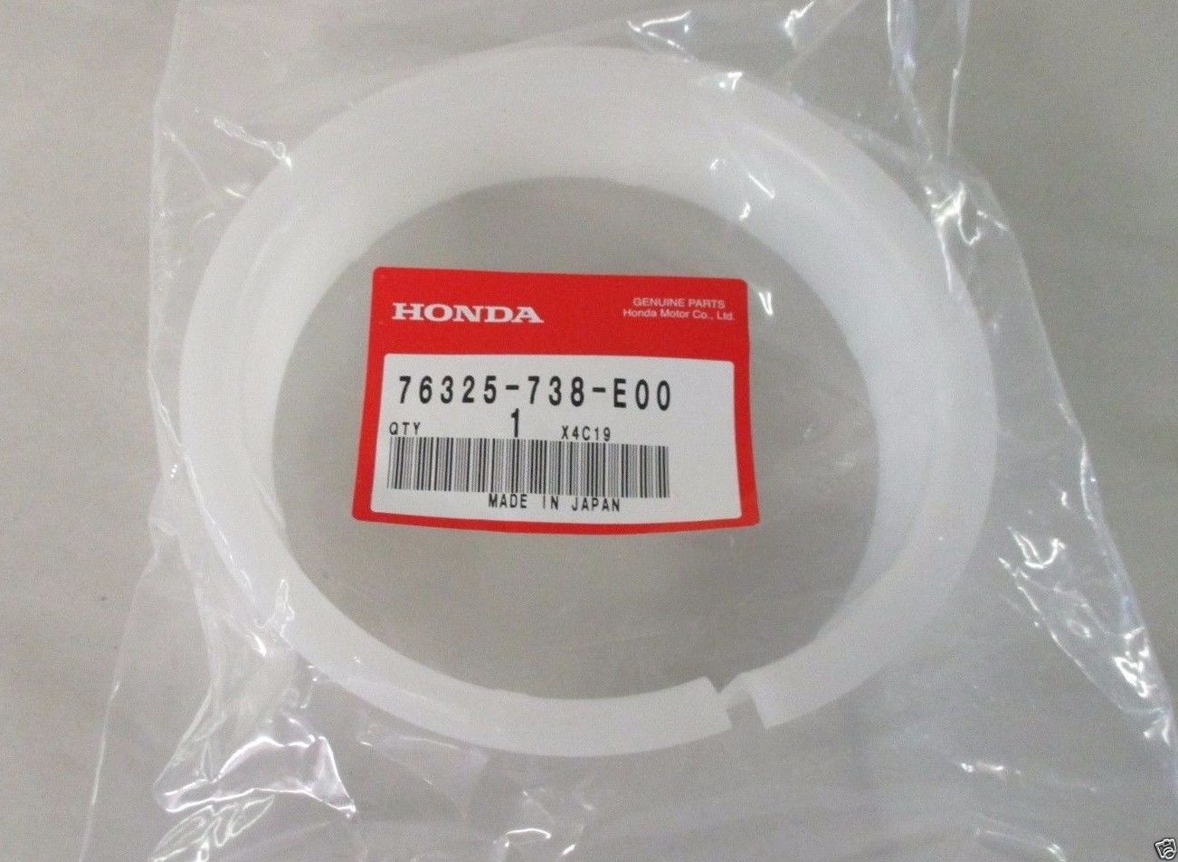 Honda 76325-738-E00 Bush Chute Fits HS1132 HS624K1 HS724 HS828K1 HS928 OEM
