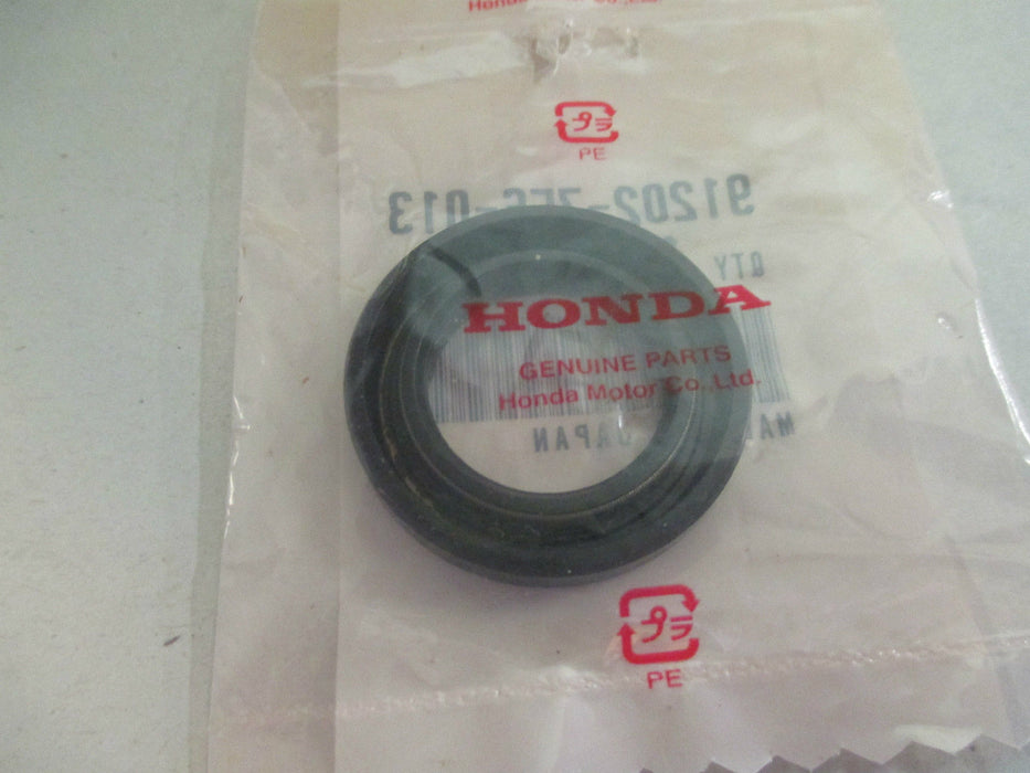 Genuine Honda 91202-ZE6-013 Oil Seal OEM