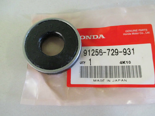Genuine Honda 91256-729-931 Oil Seal 20X47X9.7 Fits HS522 HS622 OEM