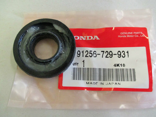 Genuine Honda 91256-729-931 Oil Seal 20X47X9.7 Fits HS522 HS622 OEM