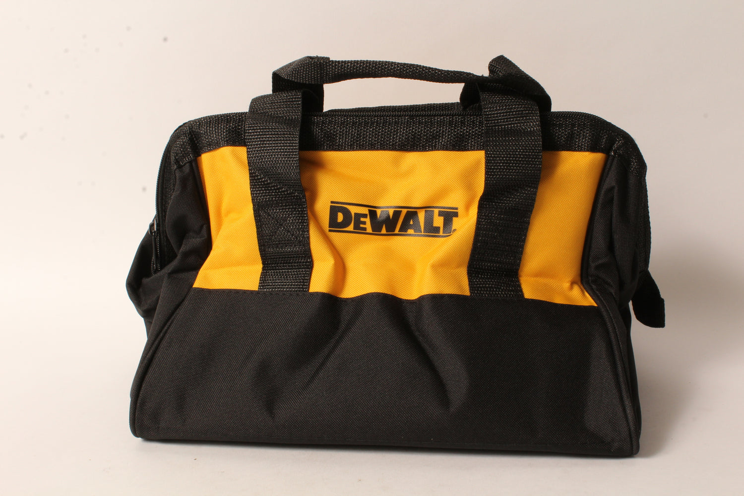 OEM DeWalt Tool Bag 13"x10"x9" Ballistic Nylon Contractors Tool Bag