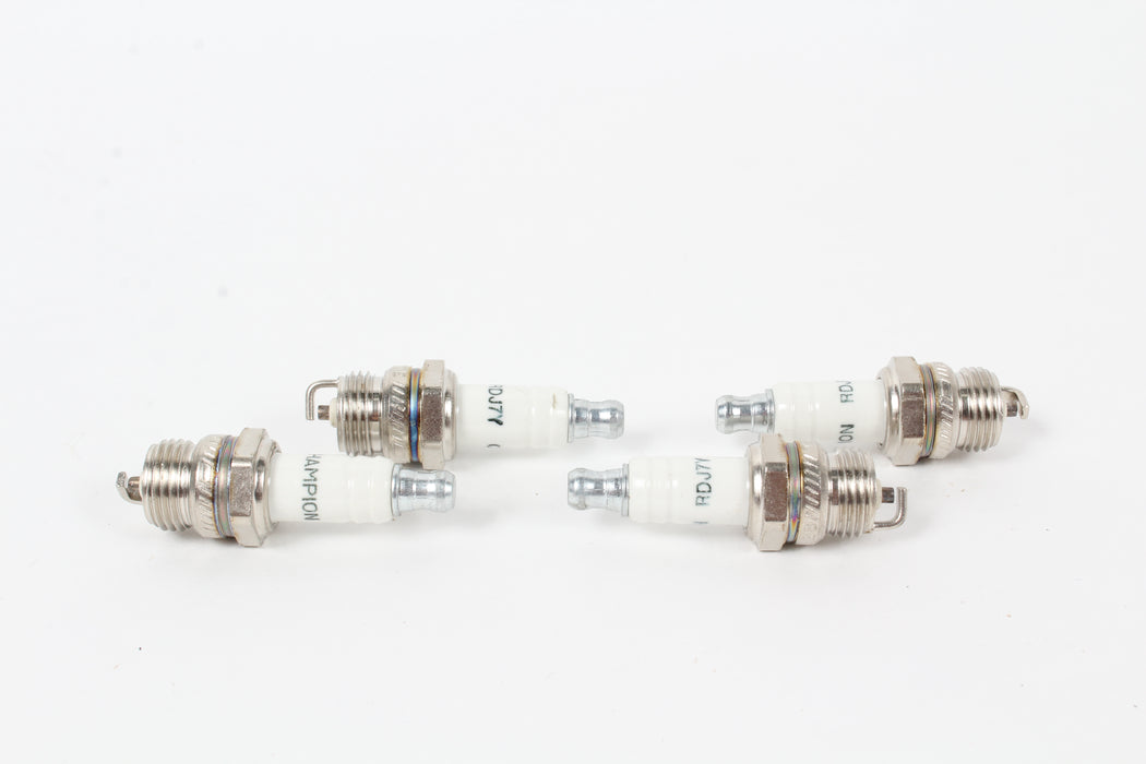 4 Pack Genuine Champion RDJ7Y Spark Plug Copper Plus 872